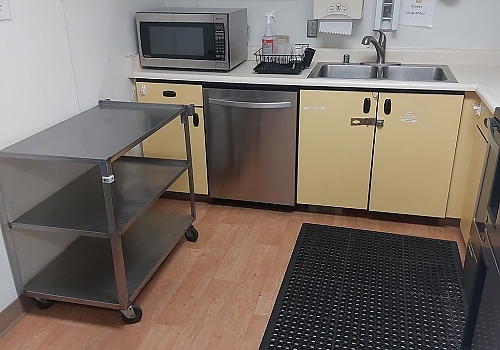 SchoolCleaningDisinfection009
